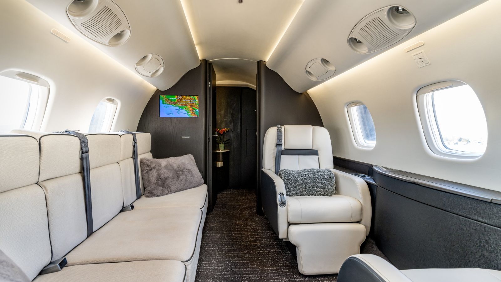 Legacy 600 3