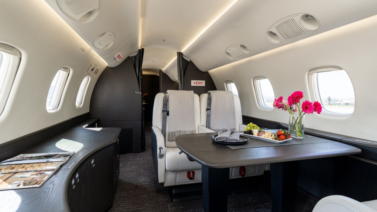 Legacy 600 5